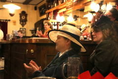 cowboy-club-münchen-2018-105-jahre-übergabe-federhaube-an-das-stadtmuseum-11