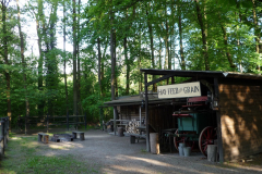 cowboyclub-münchen-unser-gelände-im-sommer-02